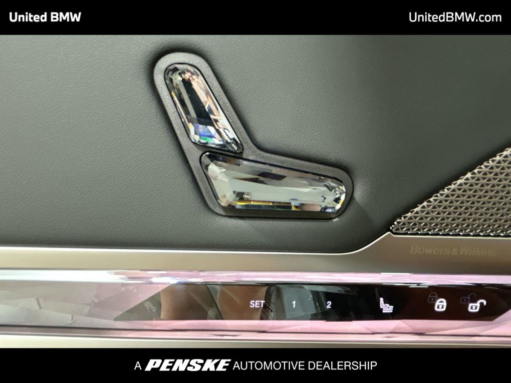 Thumbnail: 2026 BMW 7 Series - 12