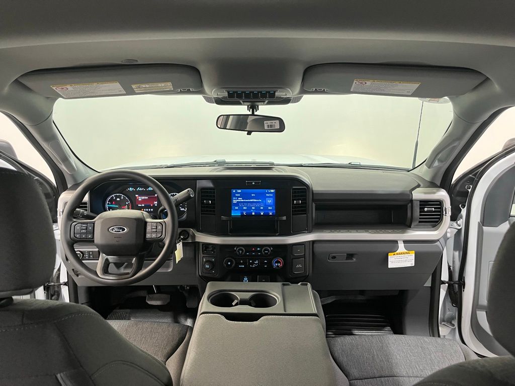 2026 Ford F-550SD XL