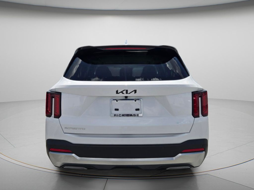 2026 Kia Sorento - $37,567