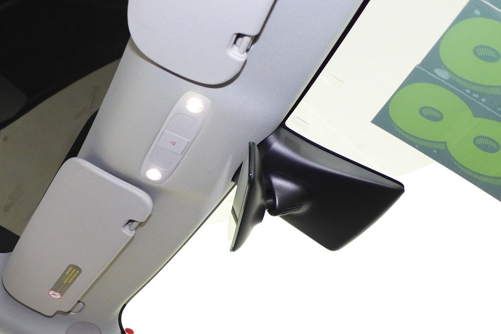 Thumbnail: 2022 Tesla Model 3 - 17