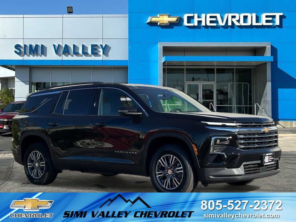 Mosaic Black Metallic 2026 Chevrolet Traverse SUV / Crossover Front-Wheel Drive 8-Speed Automatic