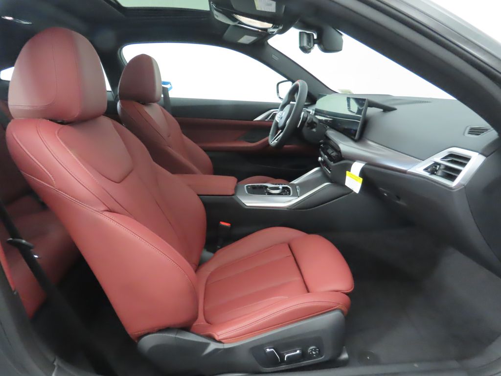 Thumbnail: 2026 BMW 4 Series - 21