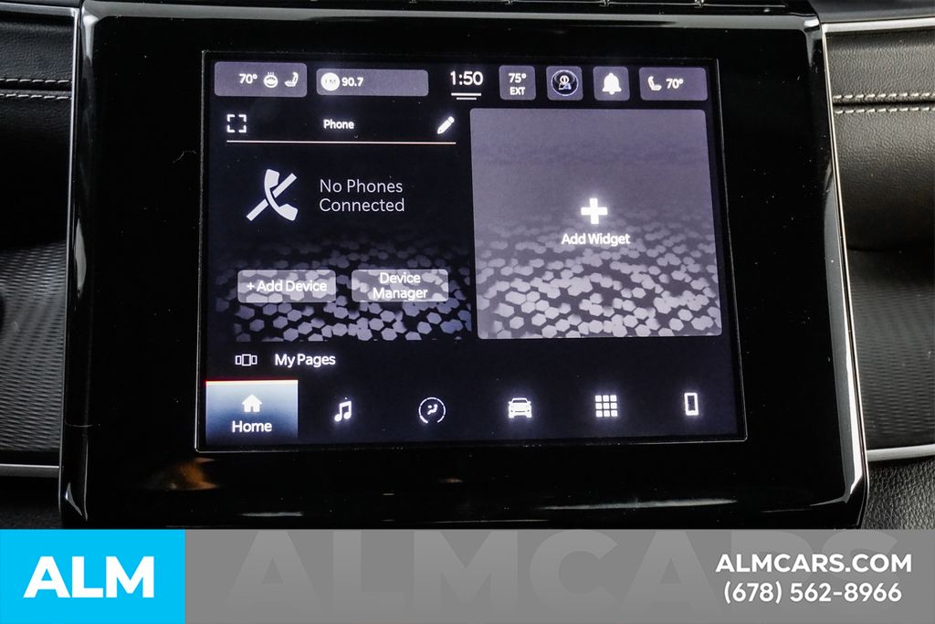 Used 2025 Silver Jeep Altitude image 39