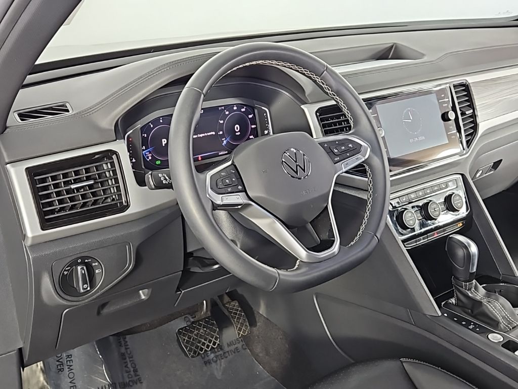 Thumbnail: 2023 Volkswagen Atlas - 30