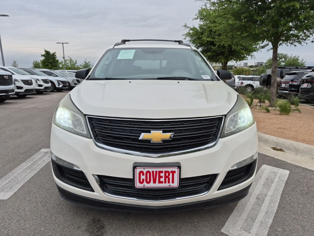 Used Car 2015 Chevrolet Traverse  Ls For Sale Under $10,000 In Austin, Texas