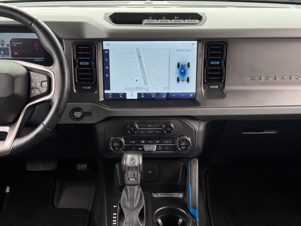 2024 Ford Bronco Black Diamond Green at Legacy Ford