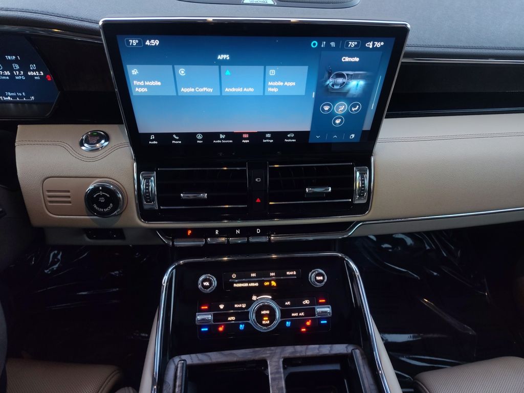 Used Car 2022 Lincoln Navigator  Reserve For Sale Under $60,000 In Austin, Texas