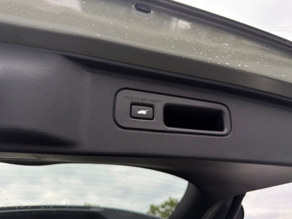 Thumbnail: 2026 Honda Pilot - 23