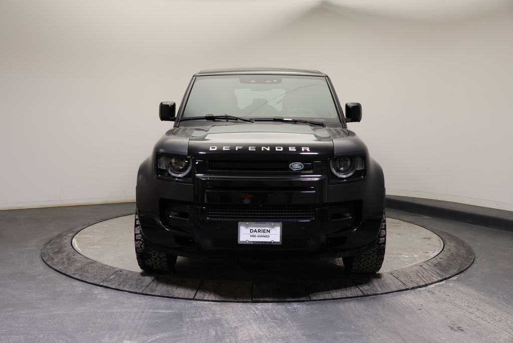 Thumbnail: 2023 Land Rover Defender - 8