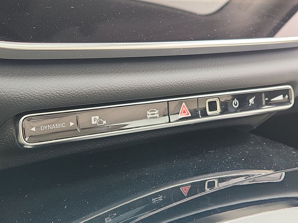 Thumbnail: 2026 Mercedes-Benz E-Class - 16