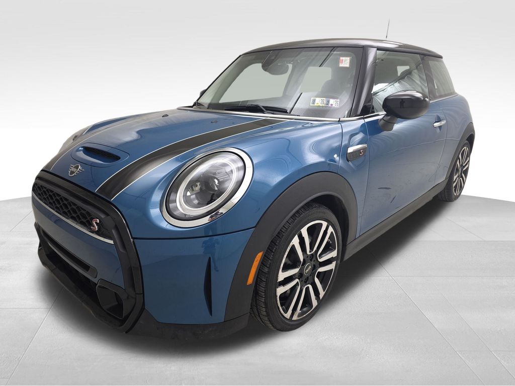 2023 Mini Cooper Hardtop Base photo 4