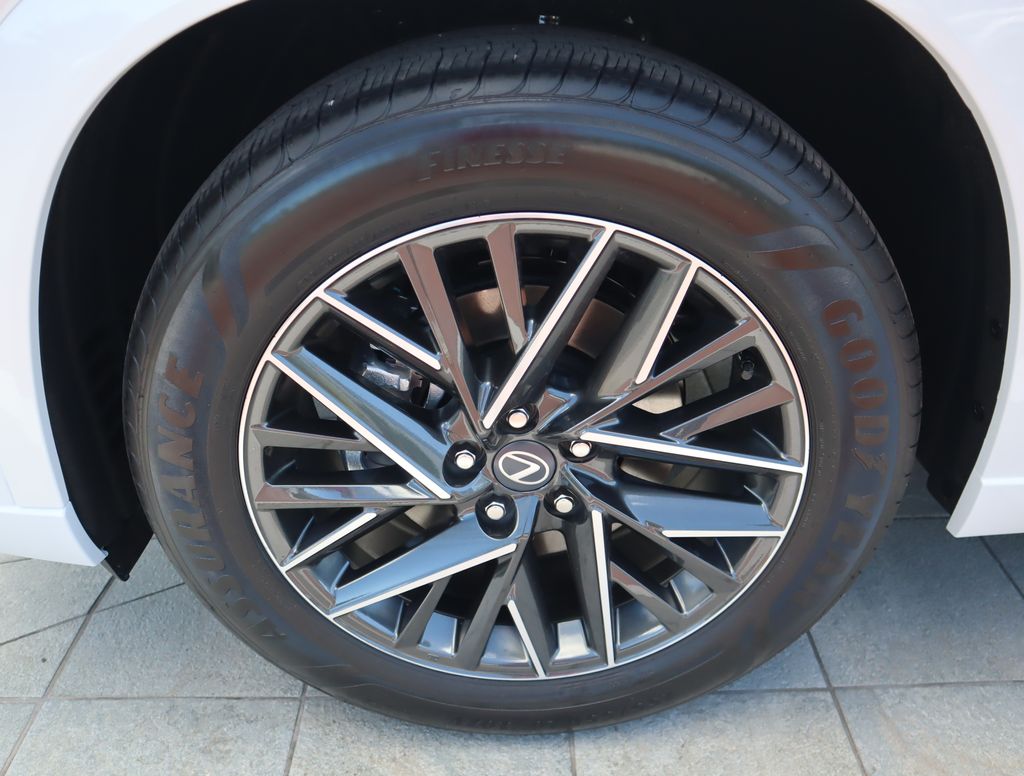 Thumbnail: 2026 Lexus TX - 9