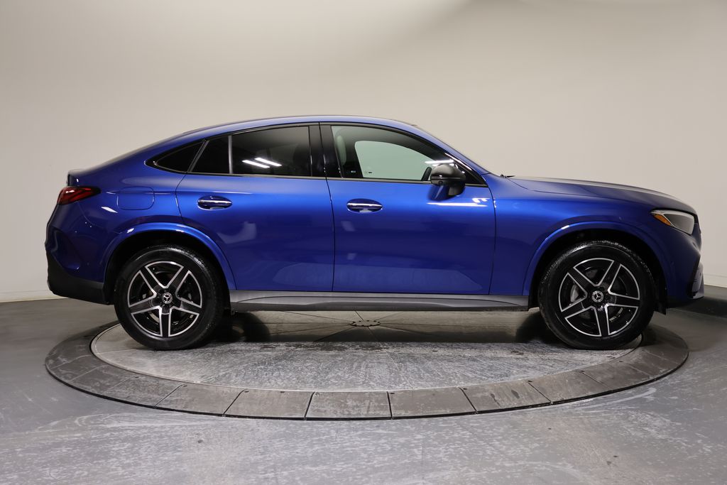 Thumbnail: 2025 Mercedes-Benz GLC - 8