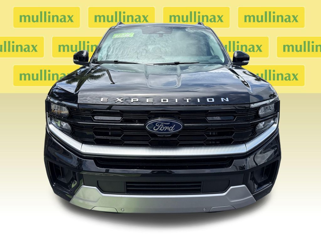 New 2026 Black Ford Platinum image 11