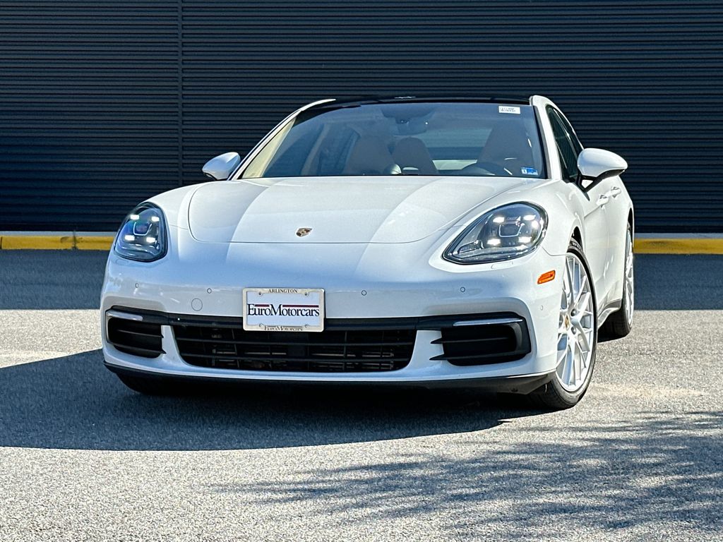 White 2018 Porsche Panamera Sedan All-Wheel Drive 8-Speed Automatic