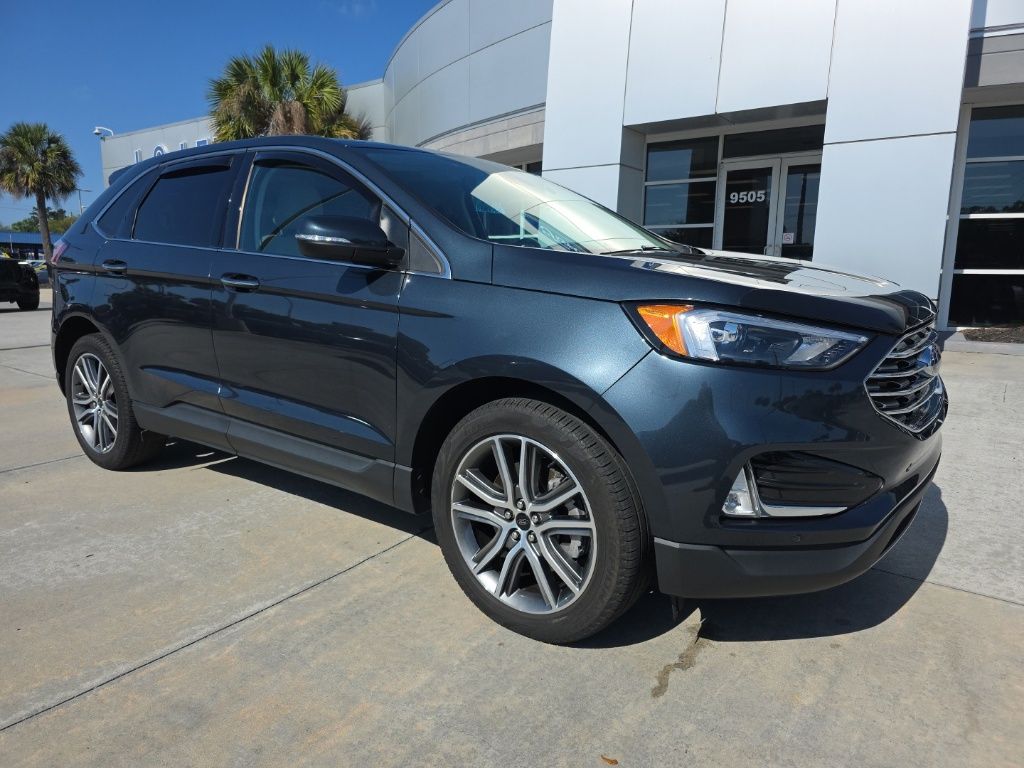 2024 Ford Edge Titanium