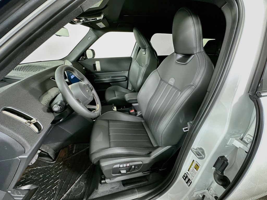 Thumbnail: 2027 MINI Cooper Countryman - 16