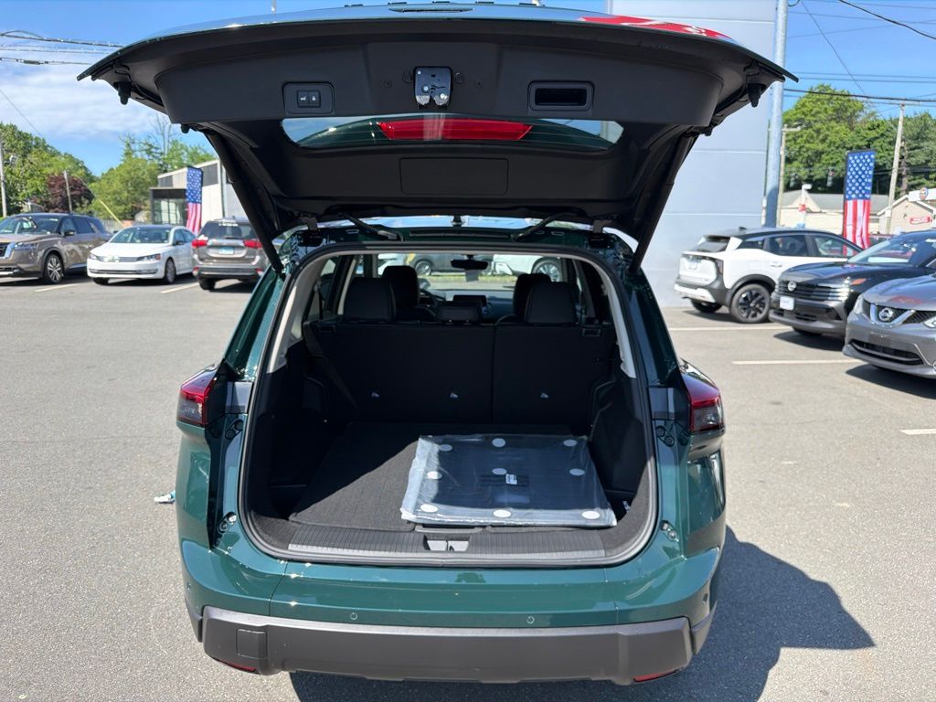 2026 Nissan Rogue Dark Armor - Photo 23