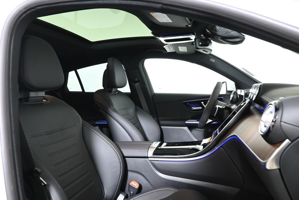 Thumbnail: 2026 Mercedes-Benz GLC - 21