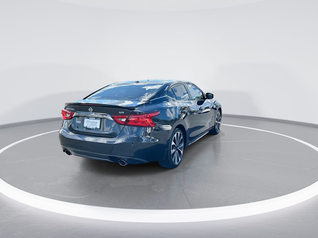 2017 Nissan Maxima SR - 7