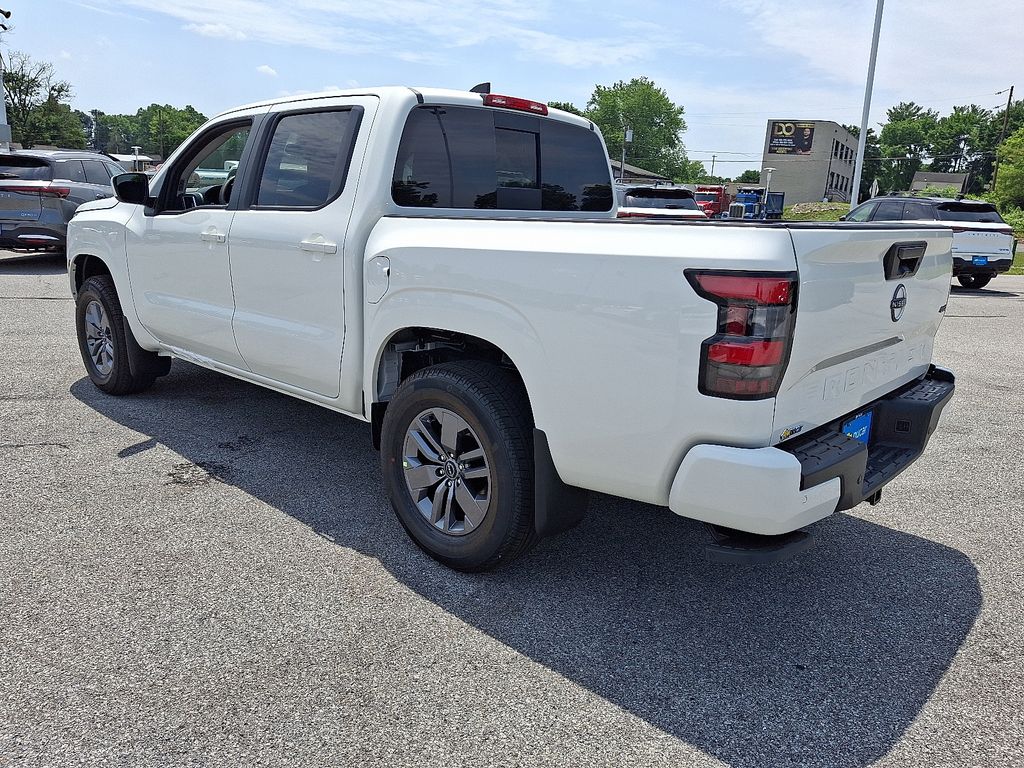 2026 Nissan Frontier — photo 3
