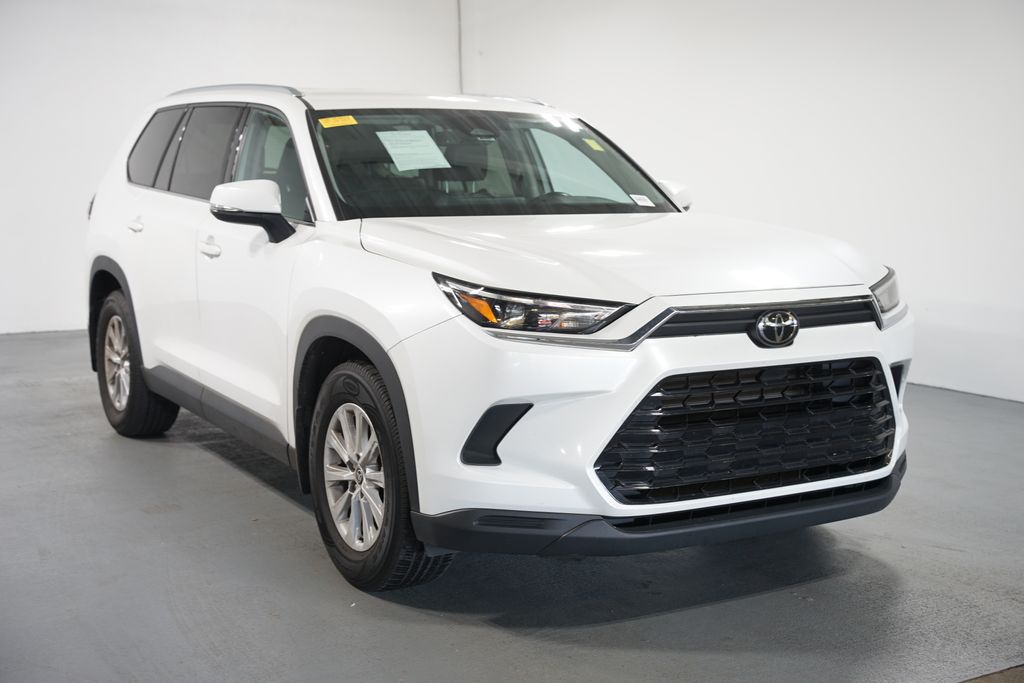 Thumbnail: 2024 Toyota Grand Highlander - 3
