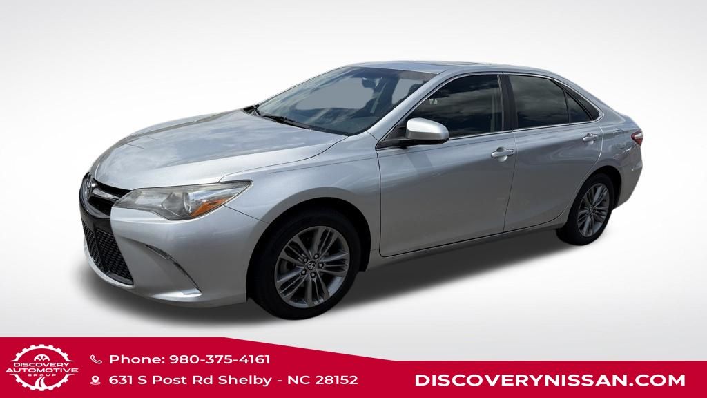 2017 Toyota Camry SE
