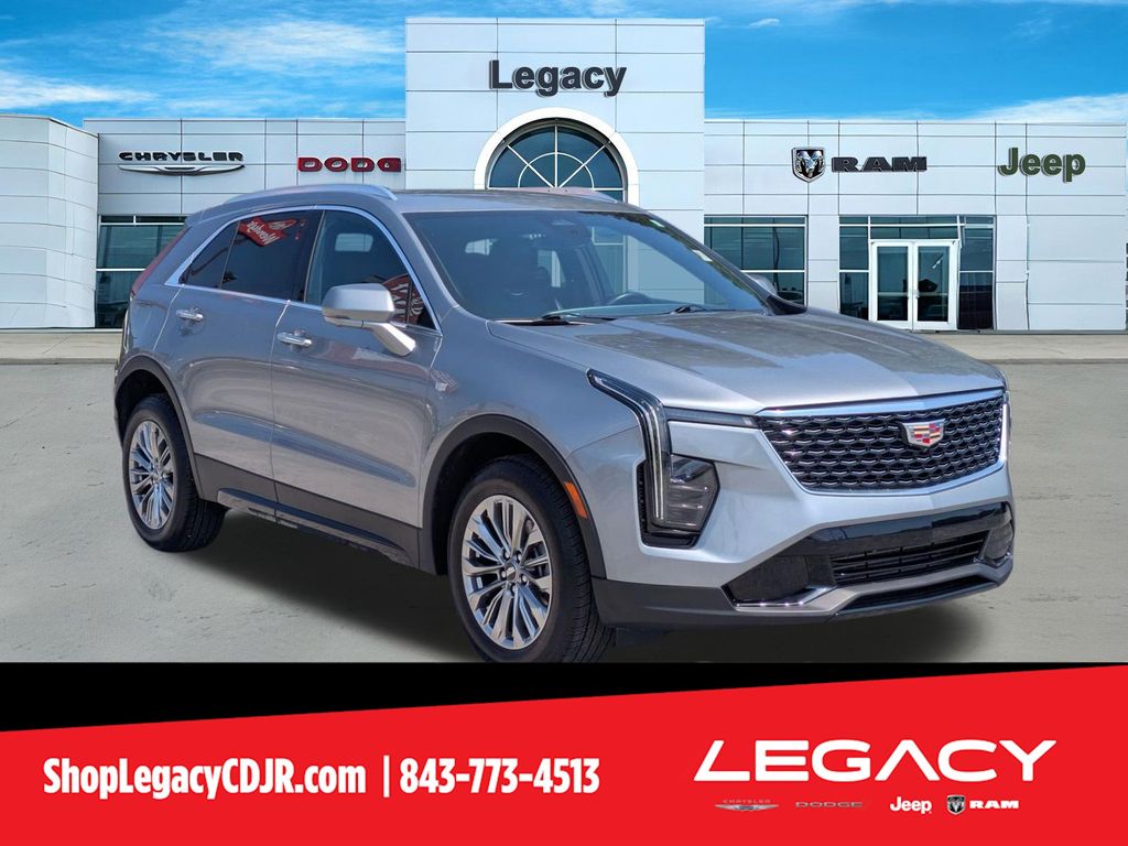 2025 Cadillac XT4 Premium Luxury FWD