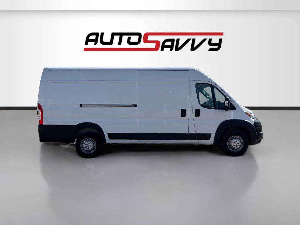 Used 2024 White Ram High Roof image 8