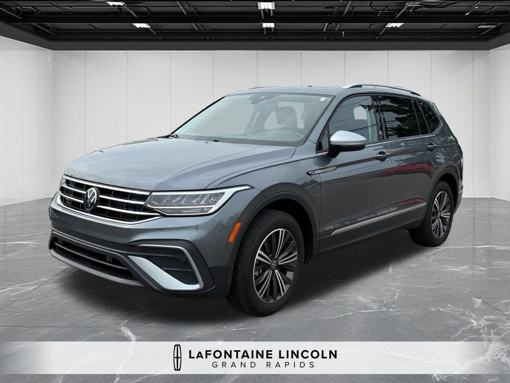 Platinum Gray Metallic 2024 Volkswagen Tiguan SUV / Crossover All-Wheel Drive 8-Speed Automatic