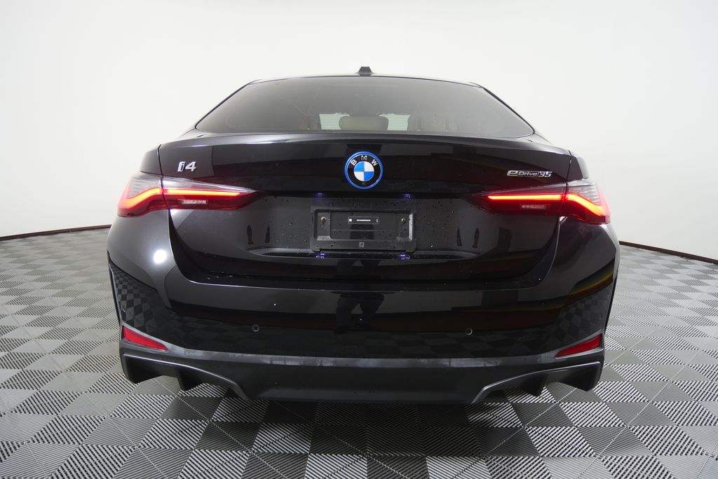 Thumbnail: 2024 BMW i4 - 4