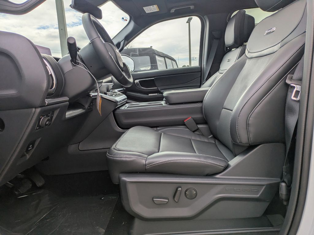 2026 Ford Expedition Max Platinum MAX