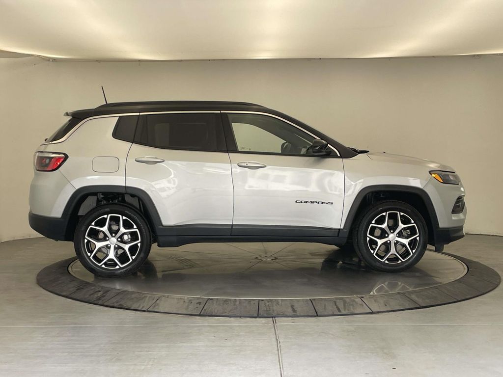 2024 Jeep Compass Limited - 7