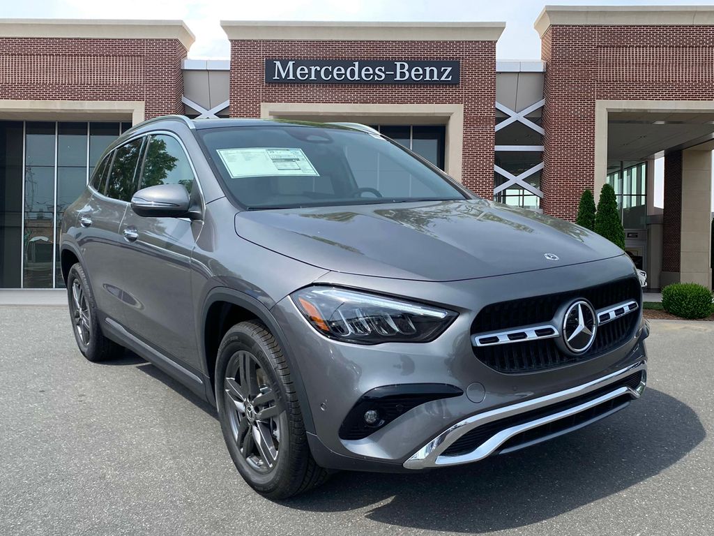2025 Mercedes-Benz GLA 250 3