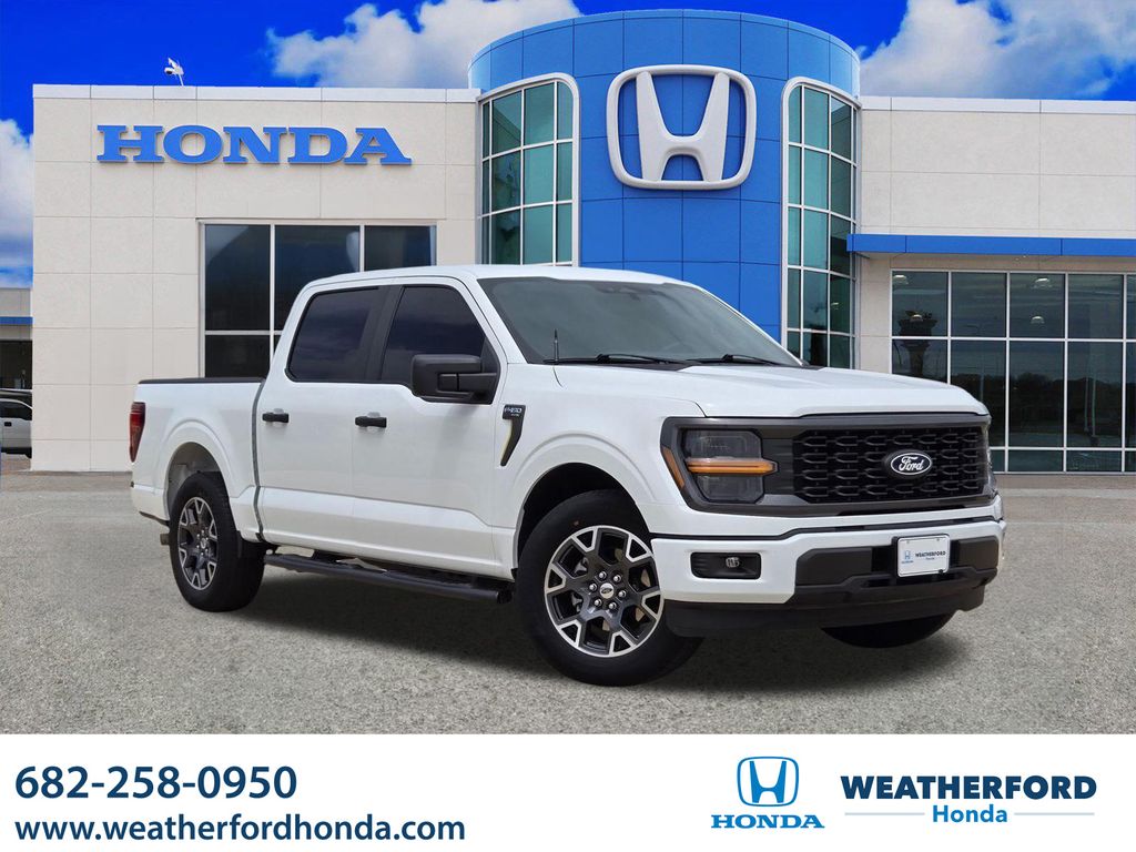 Oxford White 2024 Ford F-150 Pickup Truck 4X2 Automatic