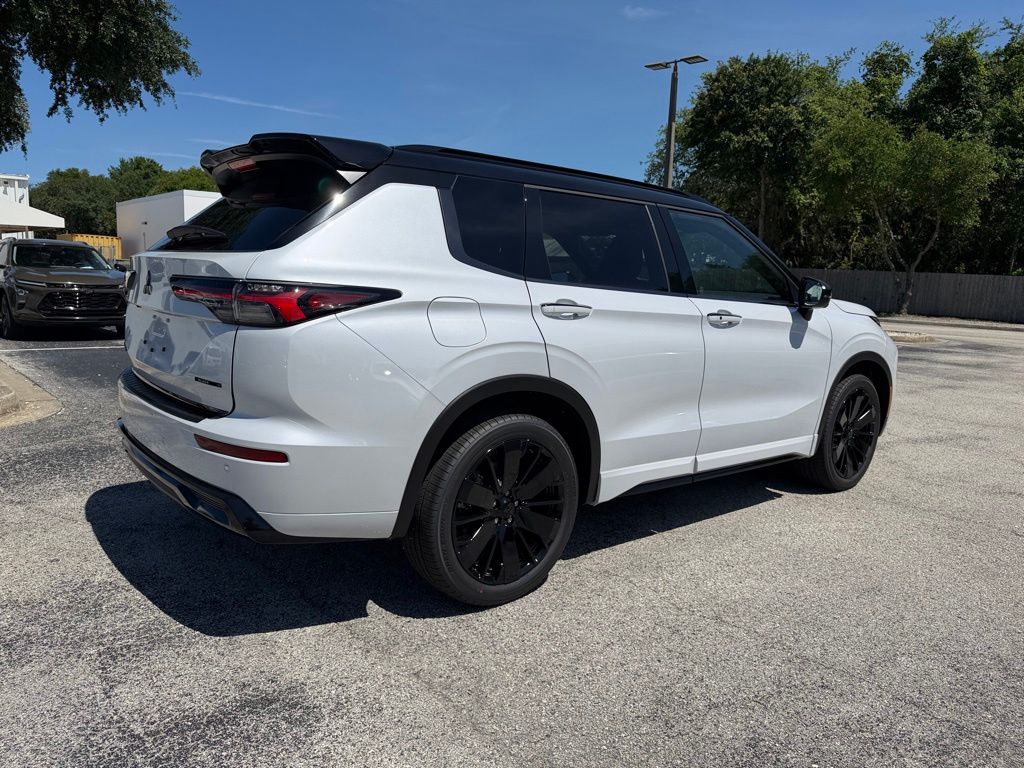 New 2026 Mitsubishi Outlander SUV