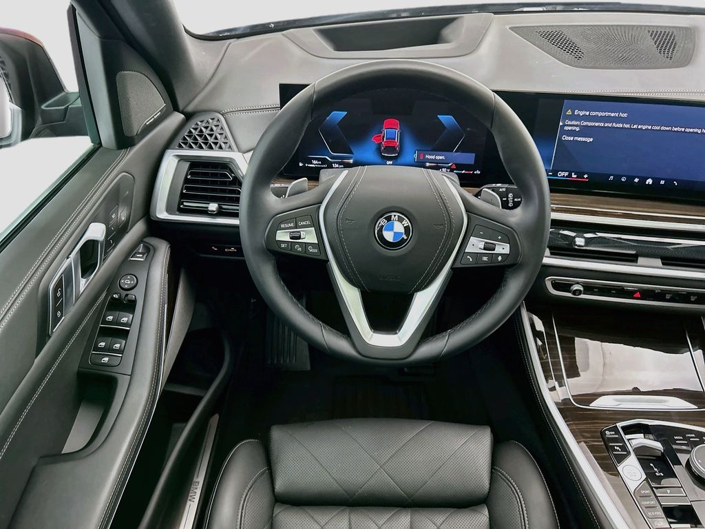 Thumbnail: 2024 BMW X5 - 10