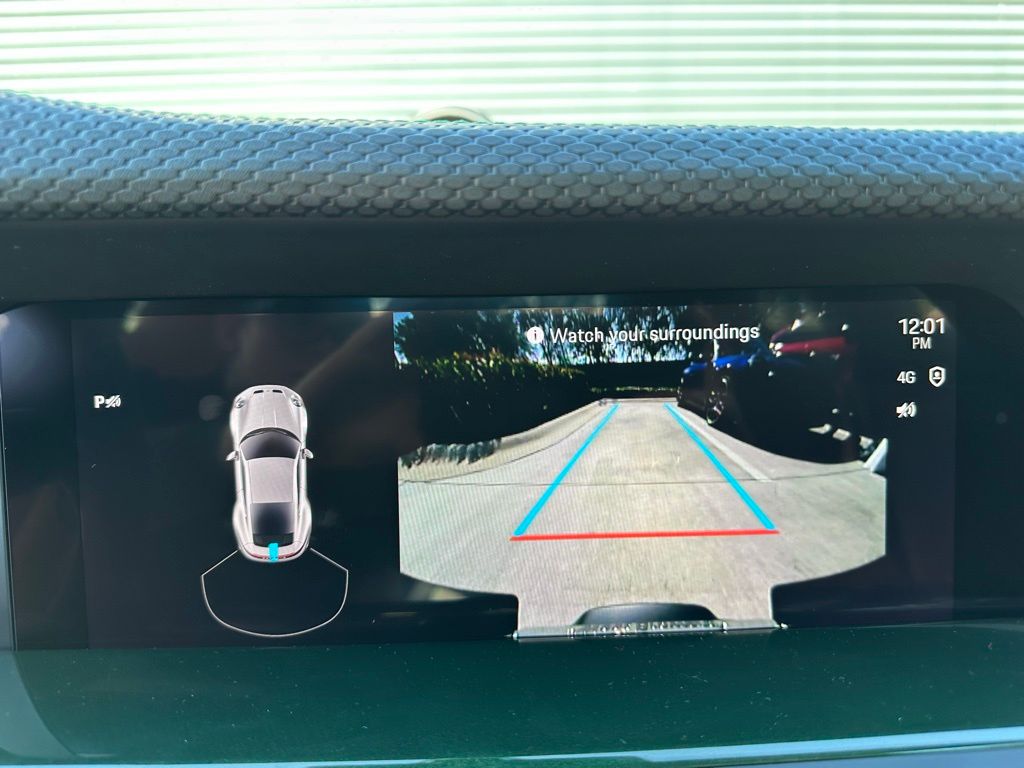 Thumbnail: 2026 Porsche 911 - 32