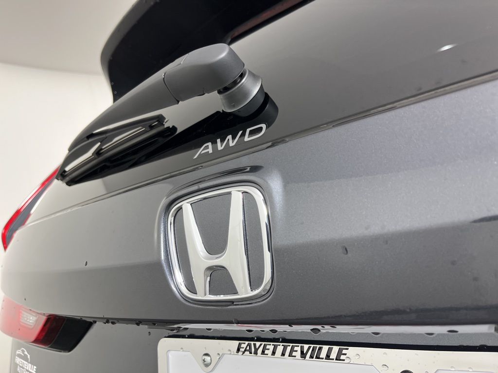 2025 Honda CR-V Sport 11