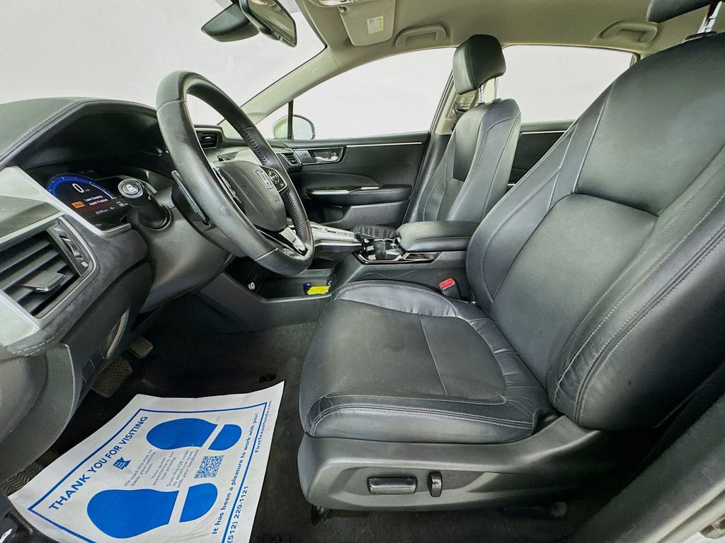 Used Car 2020 Honda Clarity Plug-in Hybrid  Touring For Sale Under $25,000 In Austin, Texas