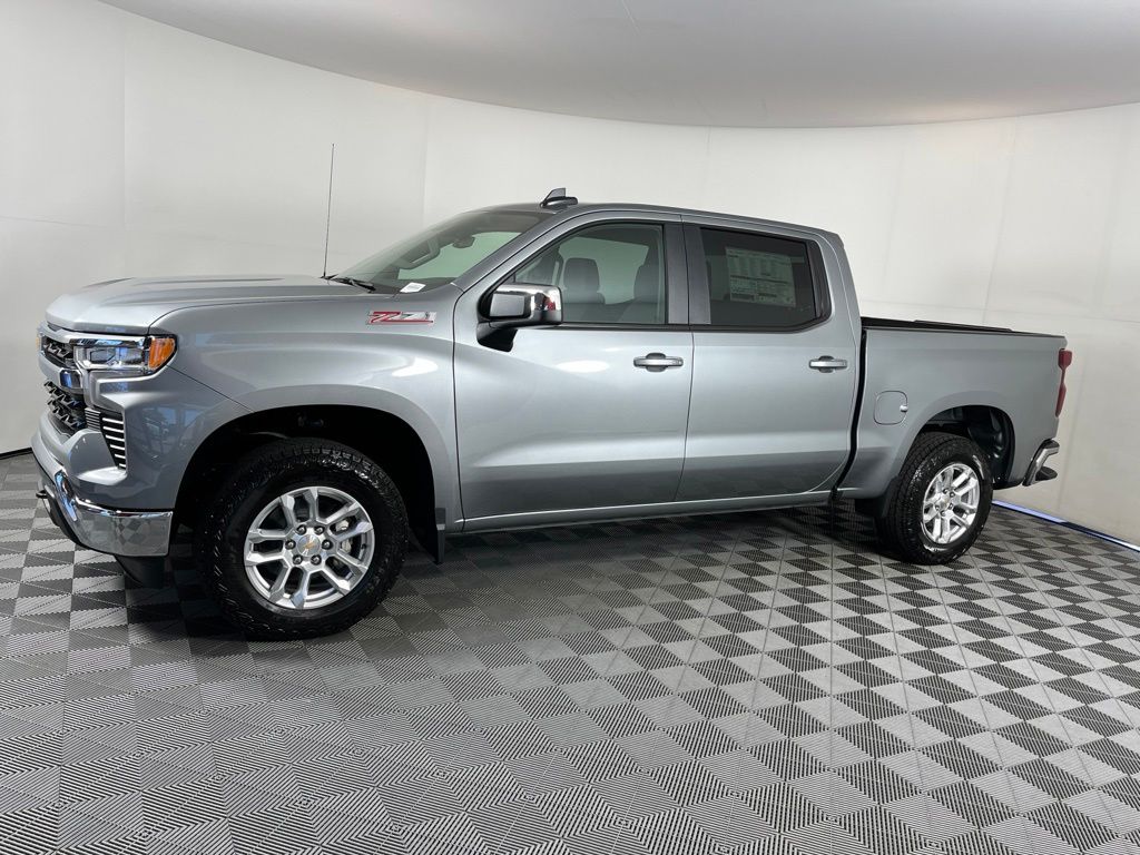 Thumbnail: 2026 Chevrolet Silverado 1500 - 2