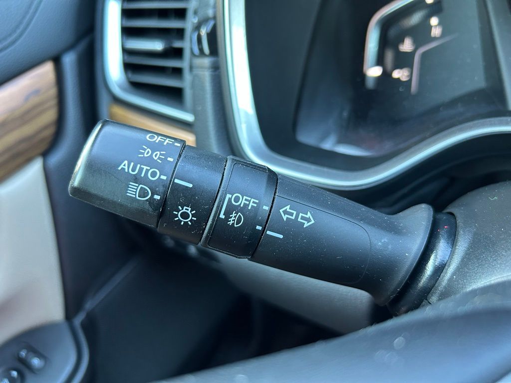 Thumbnail: 2018 Honda CR-V - 23