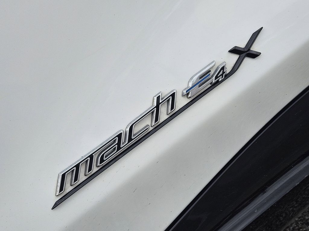 2021 Ford Mustang Mach-E