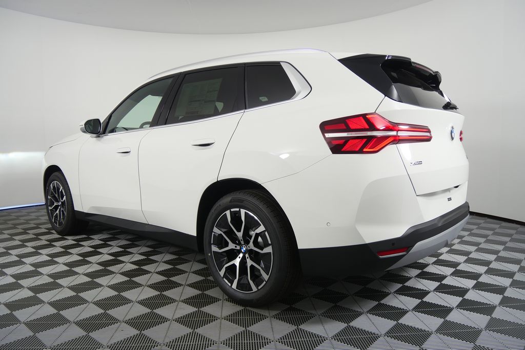 Thumbnail: 2026 BMW X3 - 5