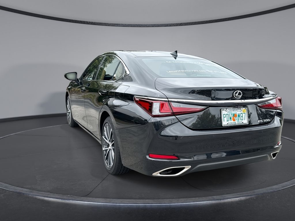 Thumbnail: 2025 Lexus ES - 10