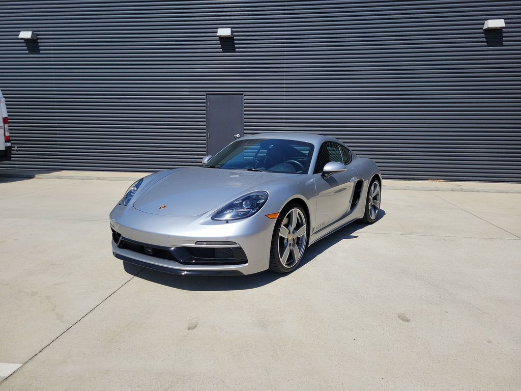 2025 Porsche 718 Cayman GTS 4.0 RWD