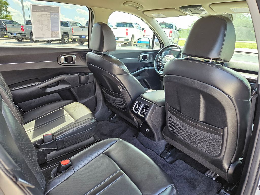 Used 2024 Kia Sorento SUV