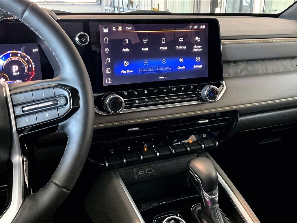 2023 Chevrolet Colorado — photo 18