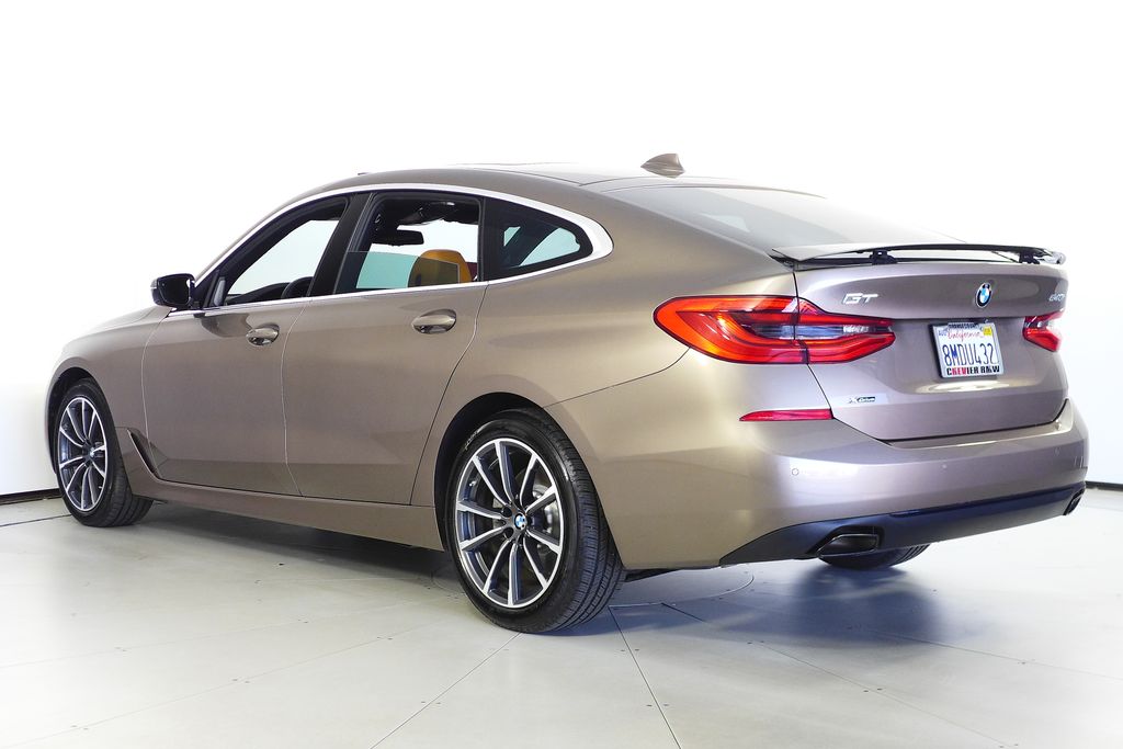Thumbnail: 2019 BMW 6 Series - 10