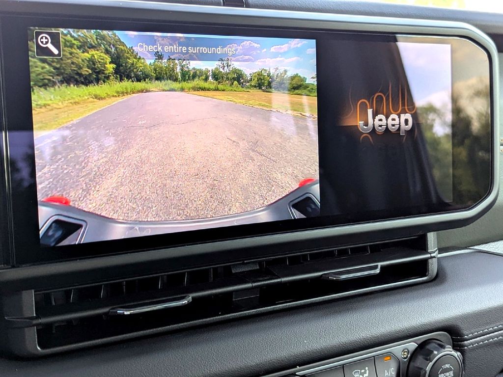 New Car 2025 Jeep Gladiator  Mojave For Sale In Taylor, Texas
